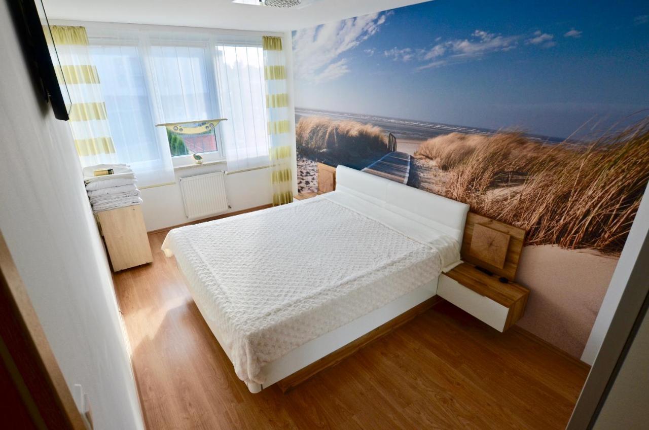 Apartament Piaskowy Jantar 2 코워브제크 외부 사진